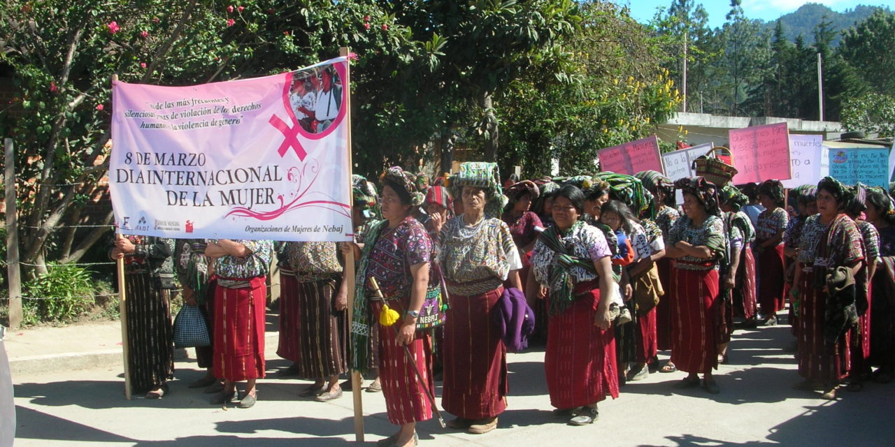 L’8 marzo donne Maya “fanno la festa”: al machismo