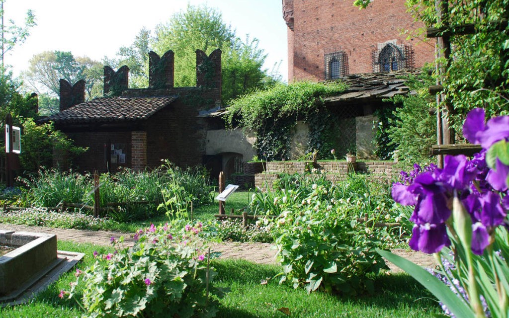 Un pollice medievale. A scuola di giardinaggio al Castello del Borgo.