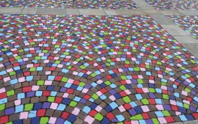 Paraculissima stende un mosaico cromatico sul pavé